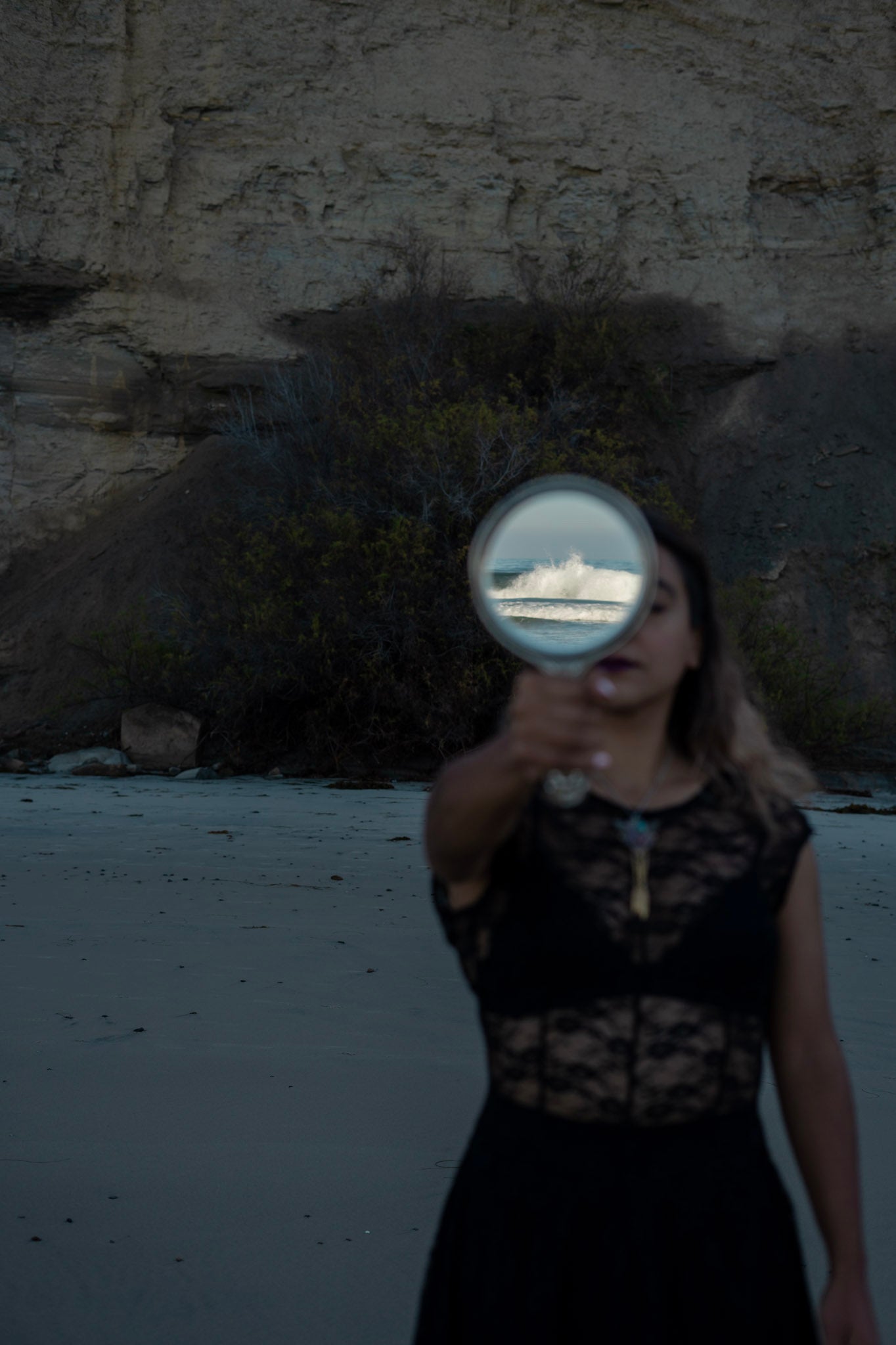 The Mirror ~ Artemisia, Honey, Amber, Litchi Fruit